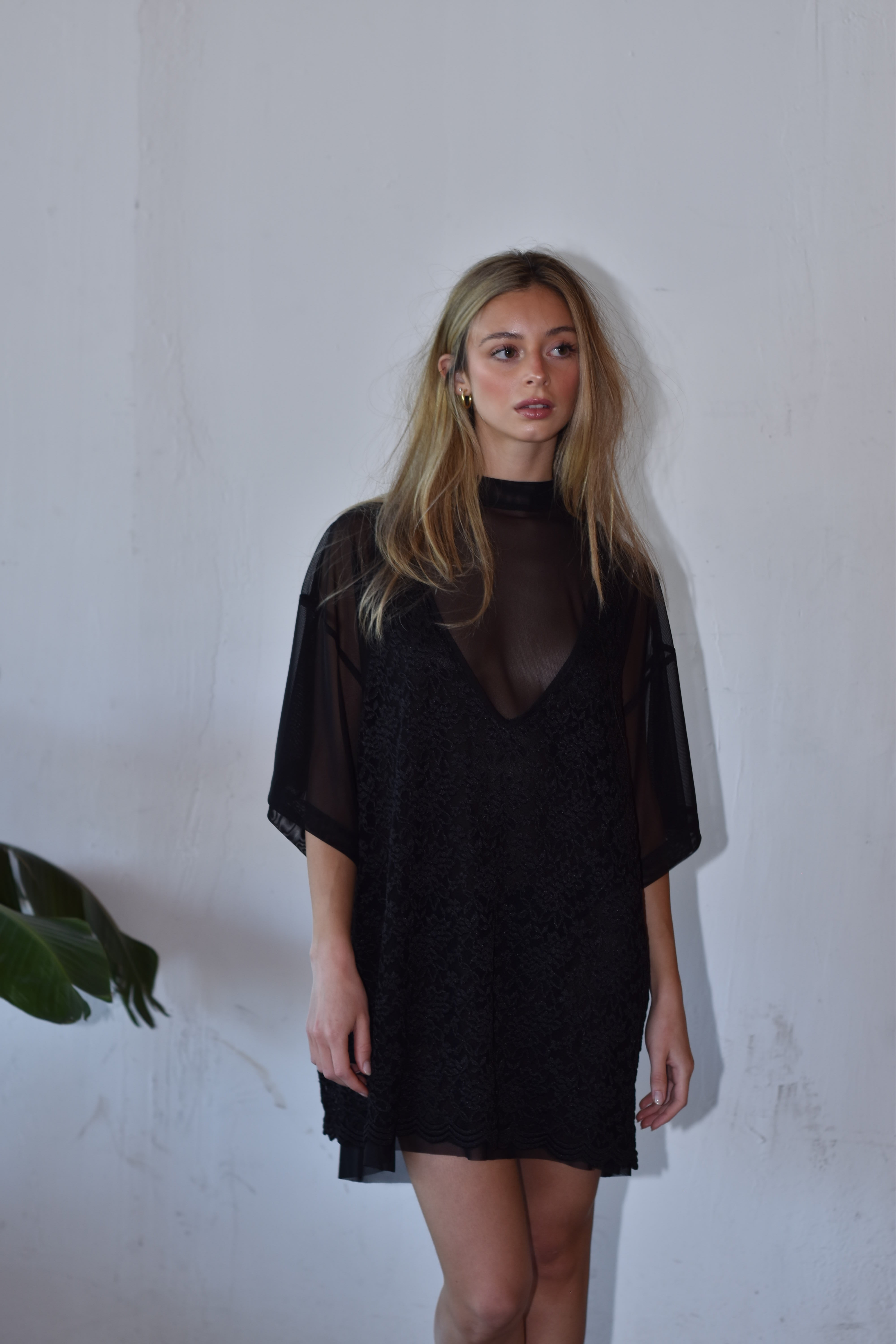 Vestido lencero sobrepuesto