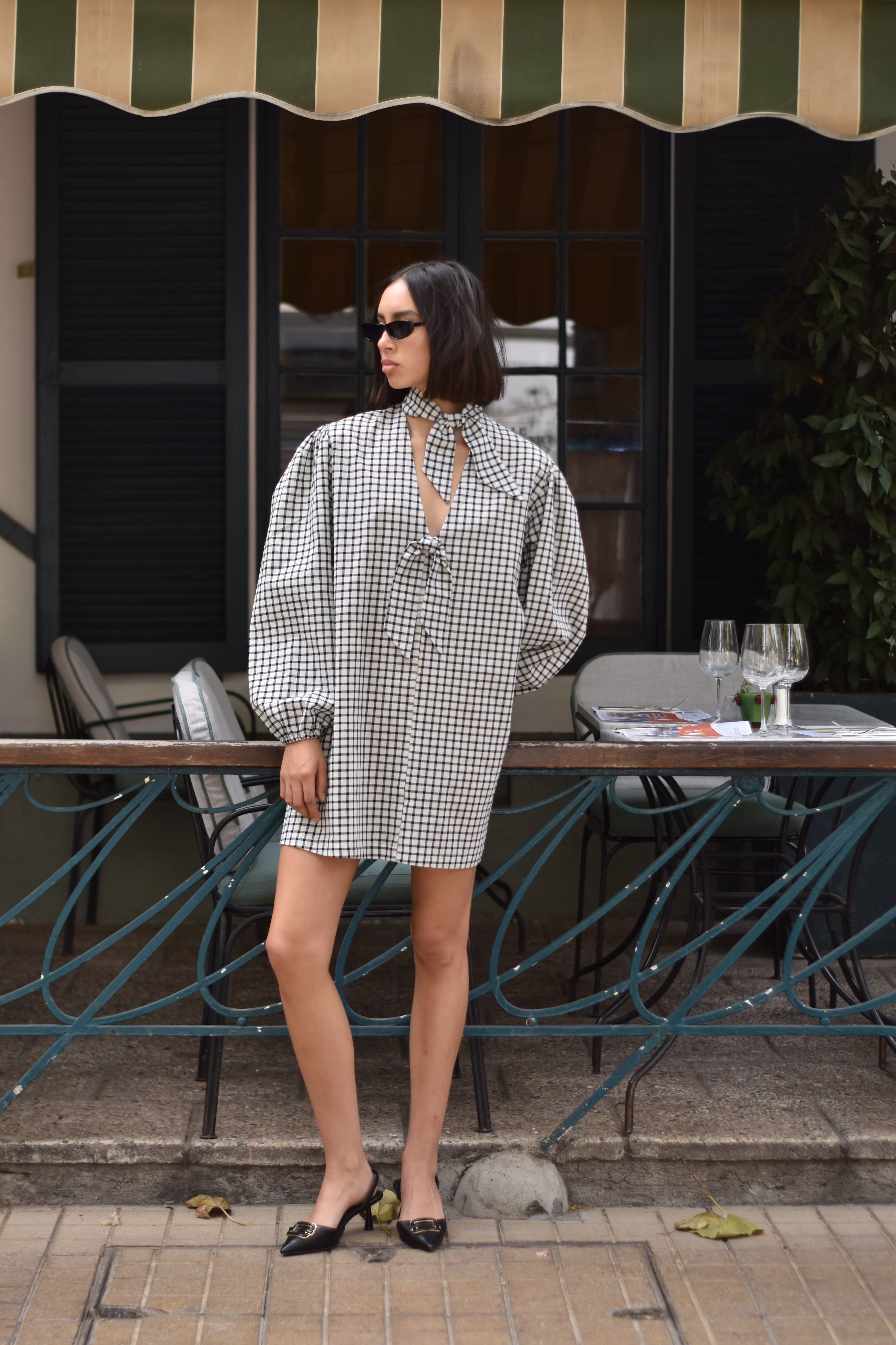 Vestido detalles anudado