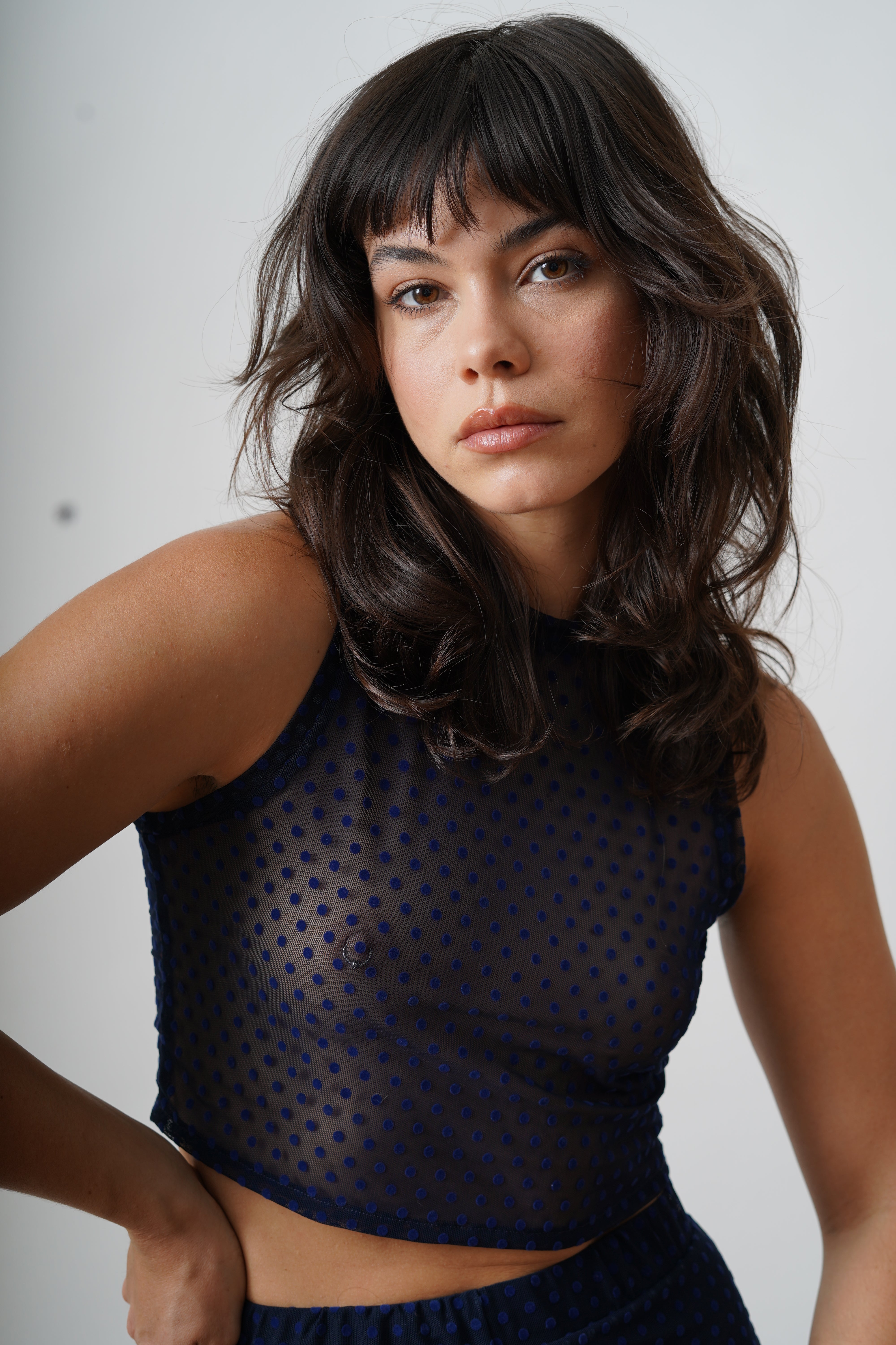 Musculosa Transparencia Lunares