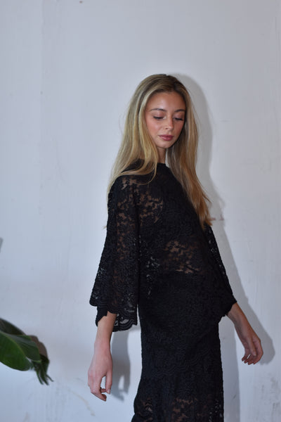 Camiseta oversize encaje